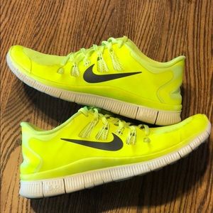 Nike free 5.0 VOLT YELLOW!!